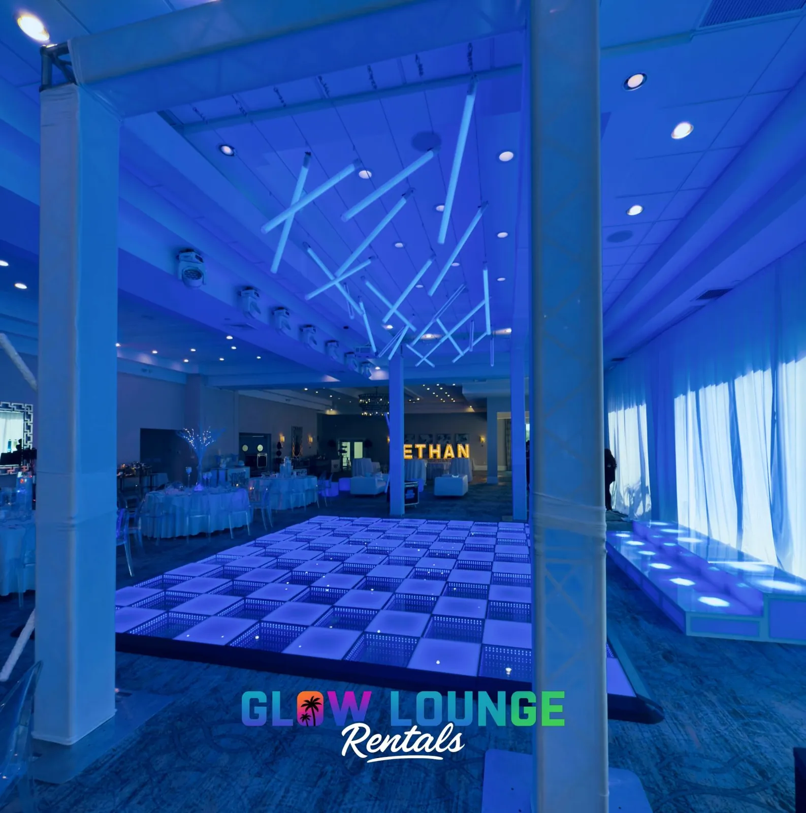 Glow Lounge event rentals in Naples — photo 7