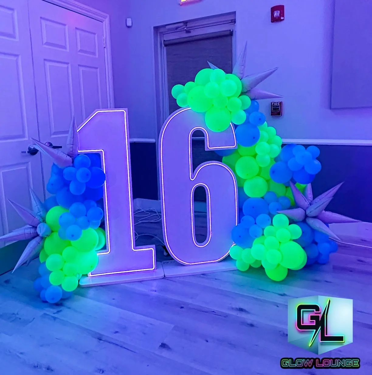 Glow Lounge Rentals event photo 16 — LED rentals in South Florida