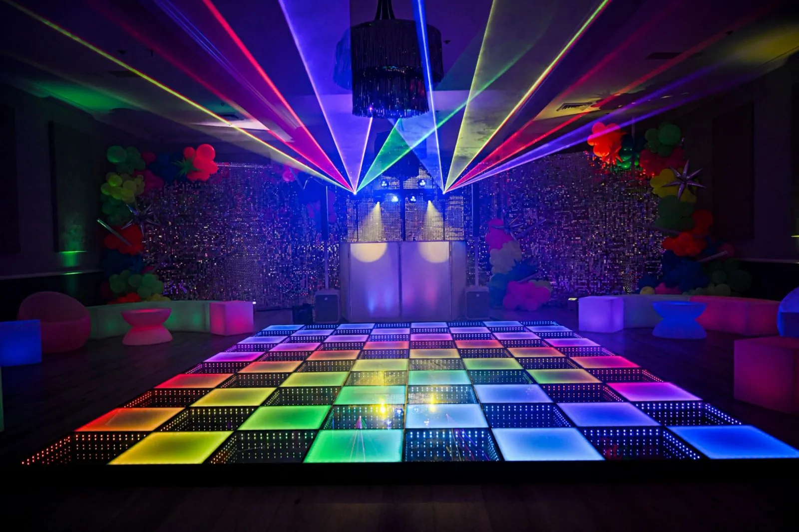 Glow Lounge event rentals in Naples — photo 2